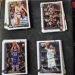 Lot på 100-150 Topps 2025-26 Flagship kort - Bilde 2